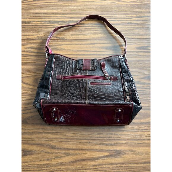 M. C. Marc Chantal burgundy brown faux crocodile zippered handbag - Picture 2 of 7